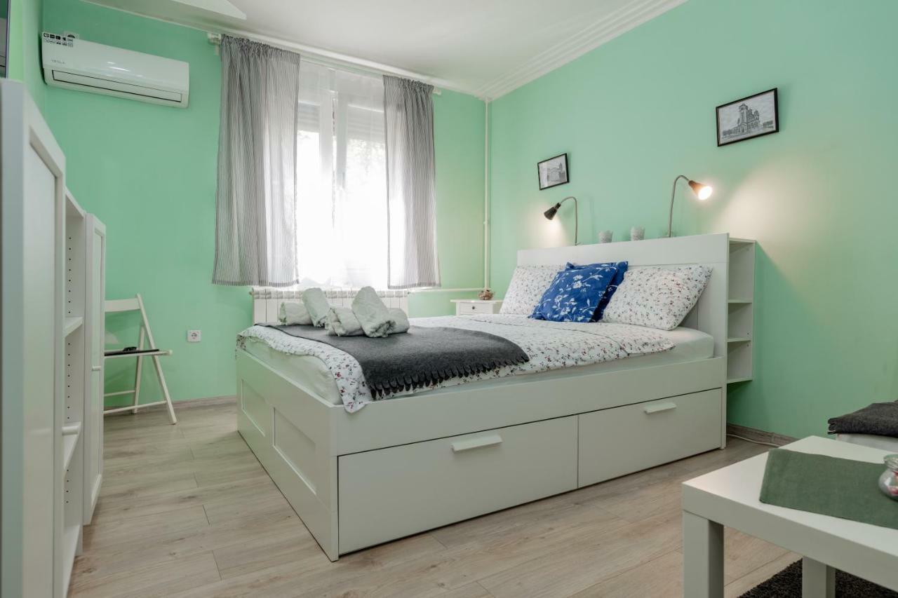 Apartman Gloria 2 Белград Экстерьер фото
